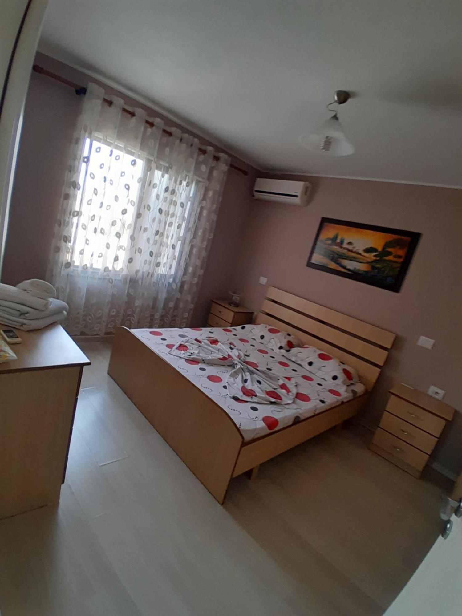 Cufaj Apartaments Shkodra Buitenkant foto